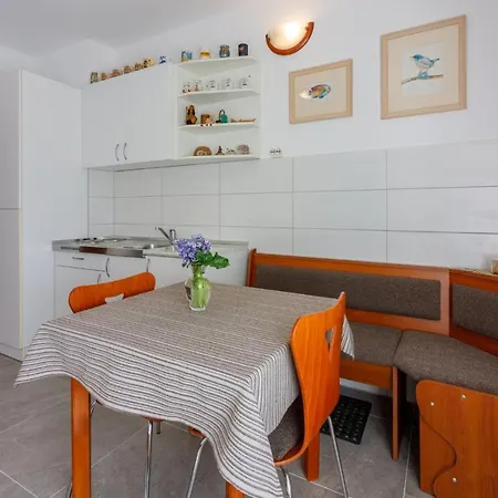 Klaric Apartamento Novi Vinodolski